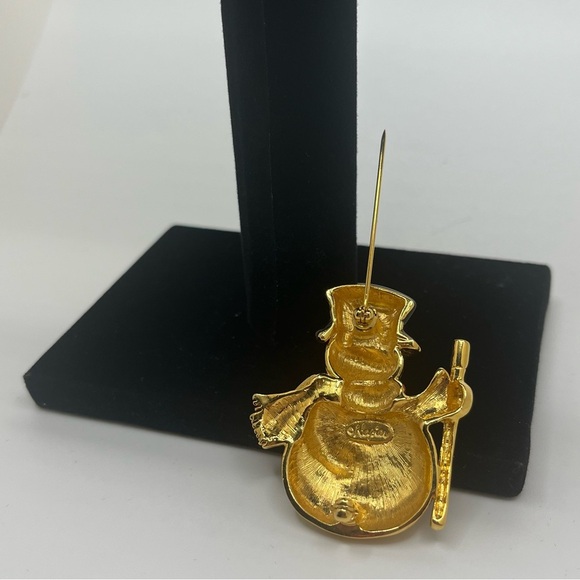 Napier vintage gold tone Festive Snowman Brooch with Black Hat and Red Scarf - Picture 8 of 8
